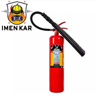 کپسول آتش نشانی CO2 شش کیلویی دژ در محیط صنعتی